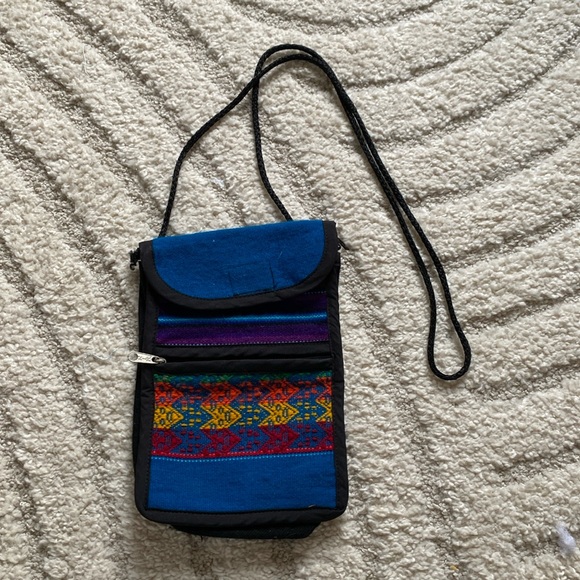 Crossbody Bag made in Peru - Picture 1 of 5